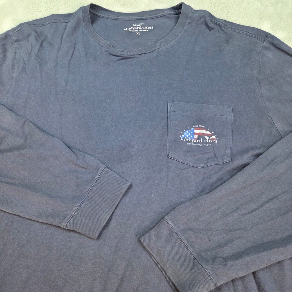 Vineyard Vines Long Sleeve T-Shirt Mens XL Patriotic American Flag Whale Navy - Picture 1 of 6